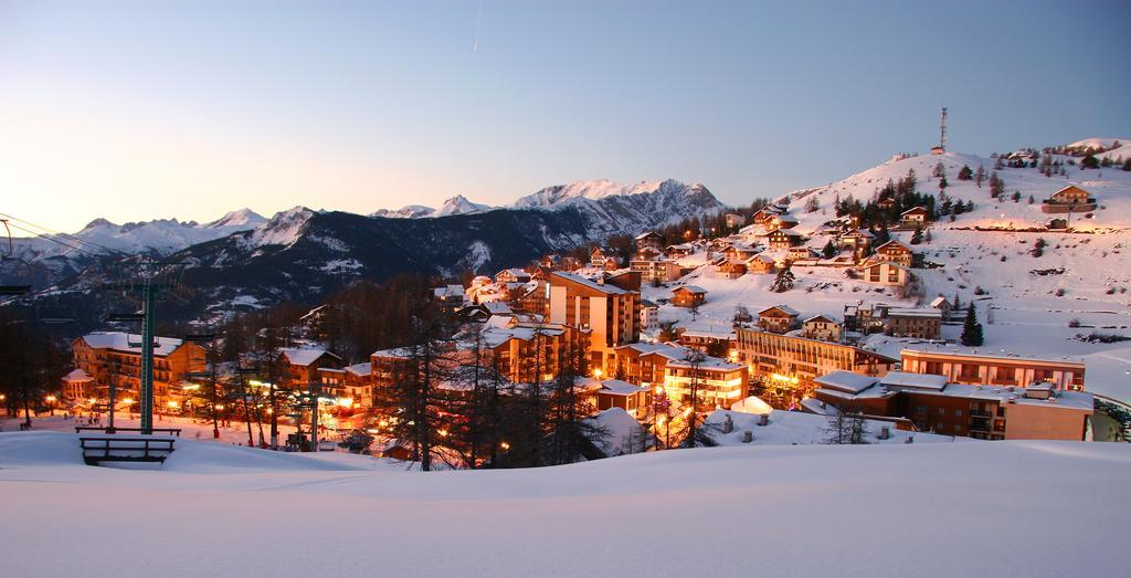 Adonis Le Chastellan Hotel Valberg Bagian luar foto